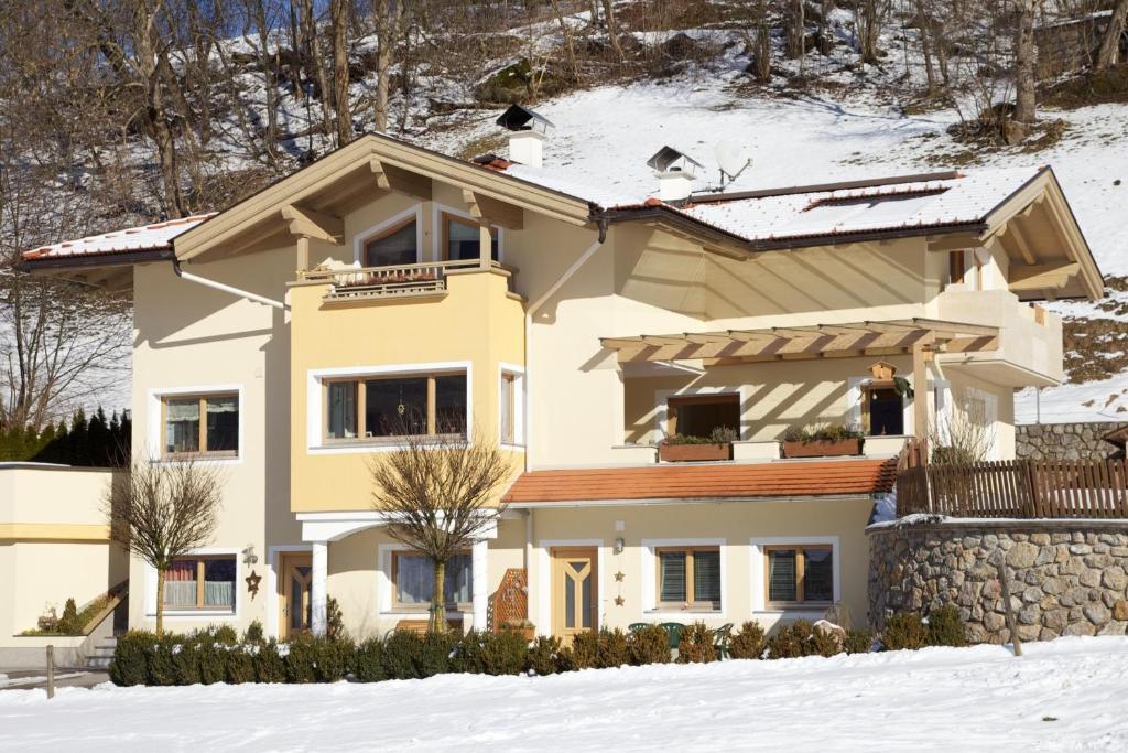 Apart Angela Mayrhofen Rom bilde